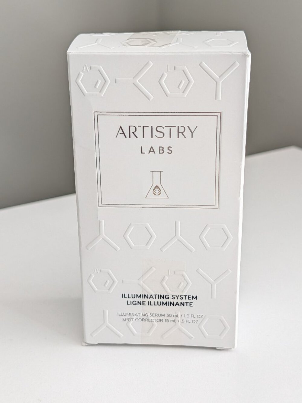 Artistry Labs Illuminating System Serum 1 oz + Spot Corrector .5 oz New with Box